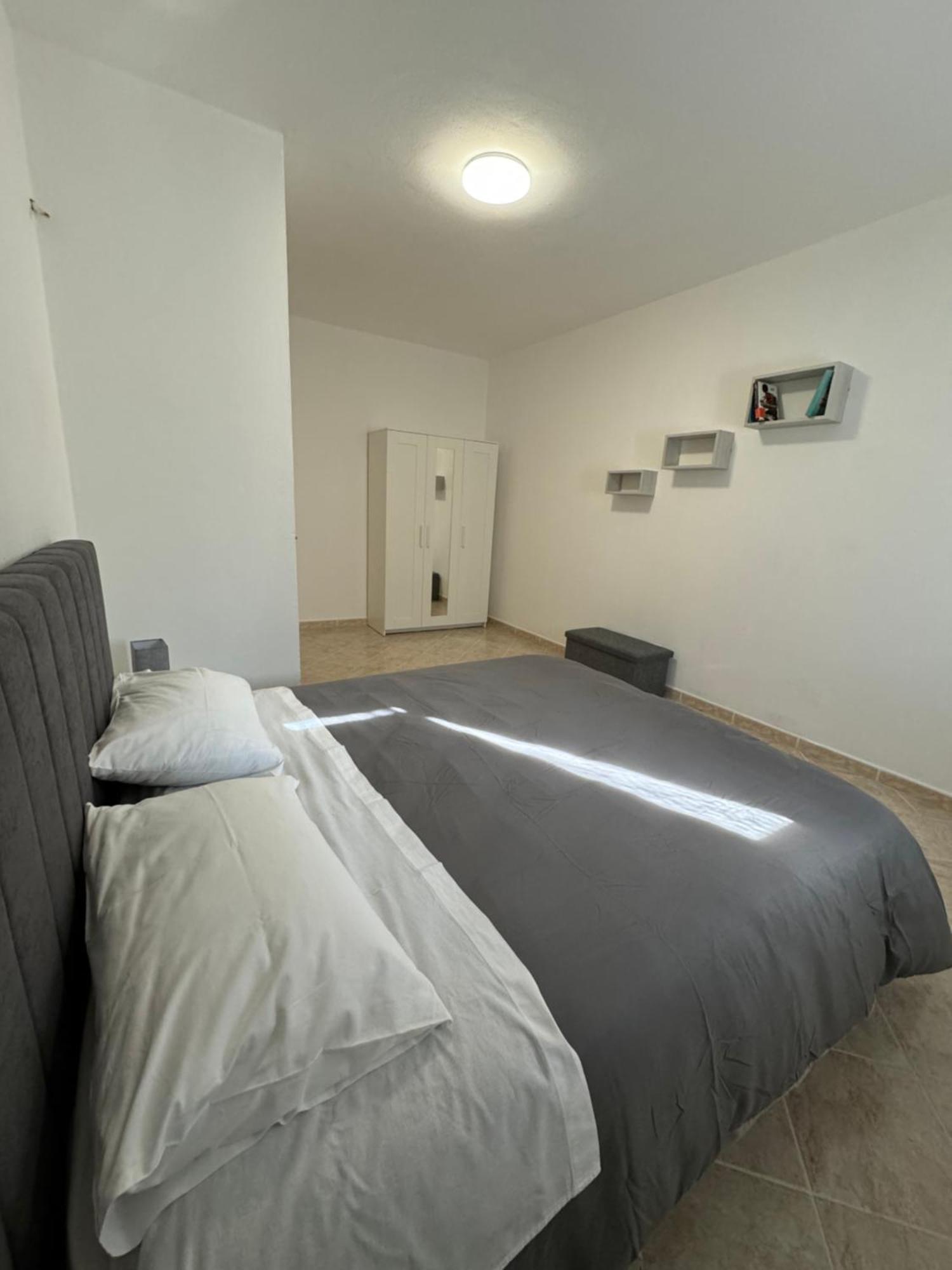 Serravalle Shop&Stay Serravalle Scrivia Luaran gambar